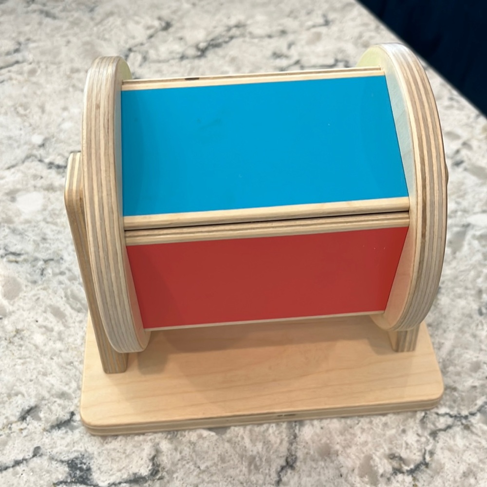 Lovevery Spinning Color Wheel